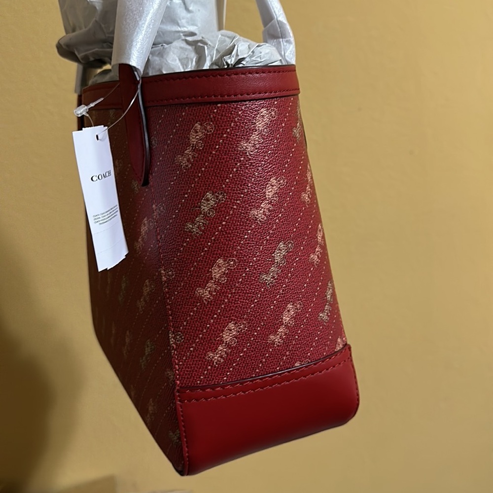 COACH Horse And Carriage Tote 27 With Horse And red - Picture 6 of 13